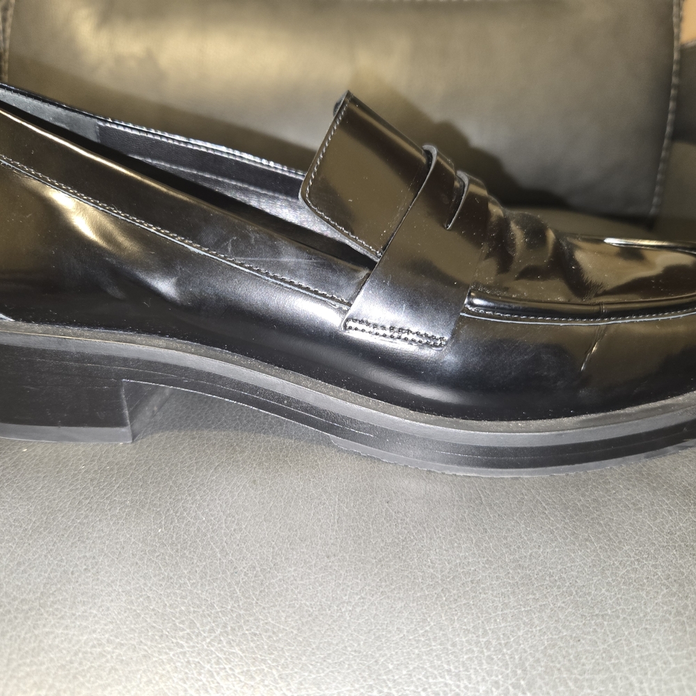 Women's Black Loafers
